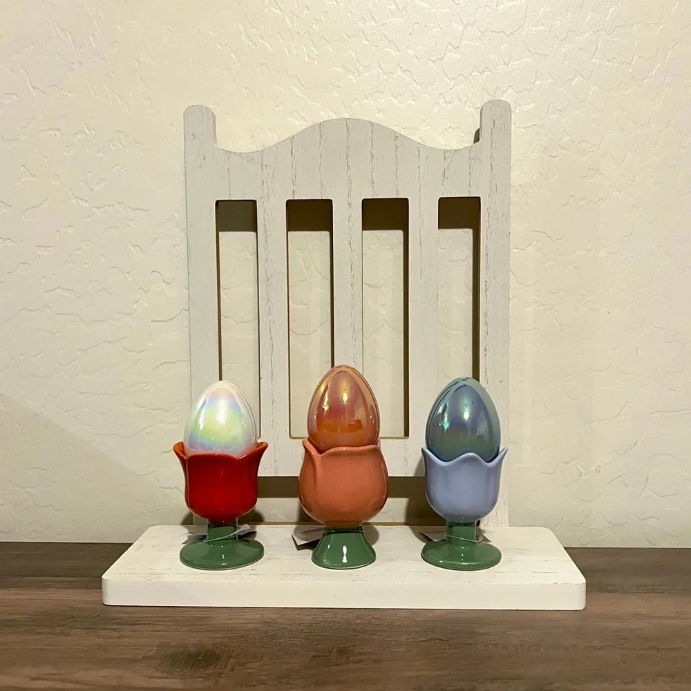 Target Bullseyes Playground Easter Ceramic Flower Egg Holder & Eggs Set of 3